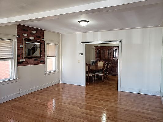 5th image of 61-24 Austin St #A