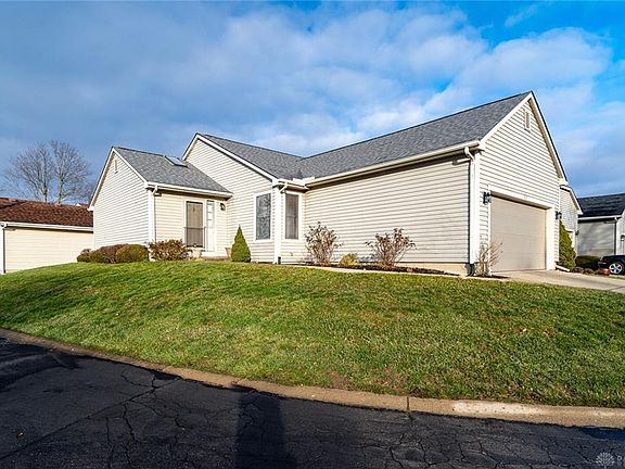3rd image of 1615 Longbow Ln