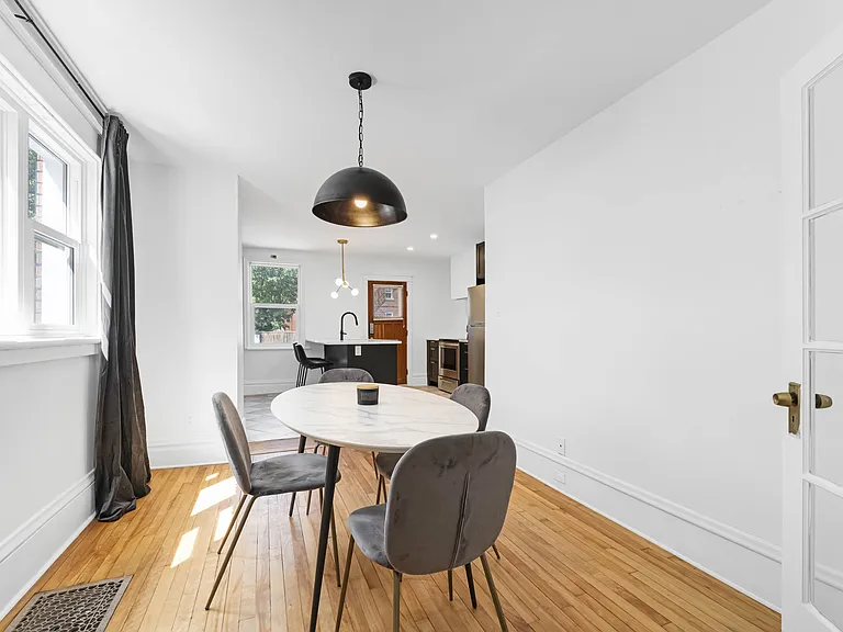 121 Hopewell Ave #B — Photo 37