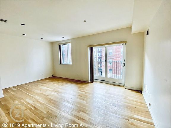 3rd image of 1819 E 13th St