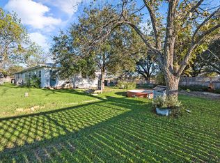 1115 N Main, Meridian, TX 76665