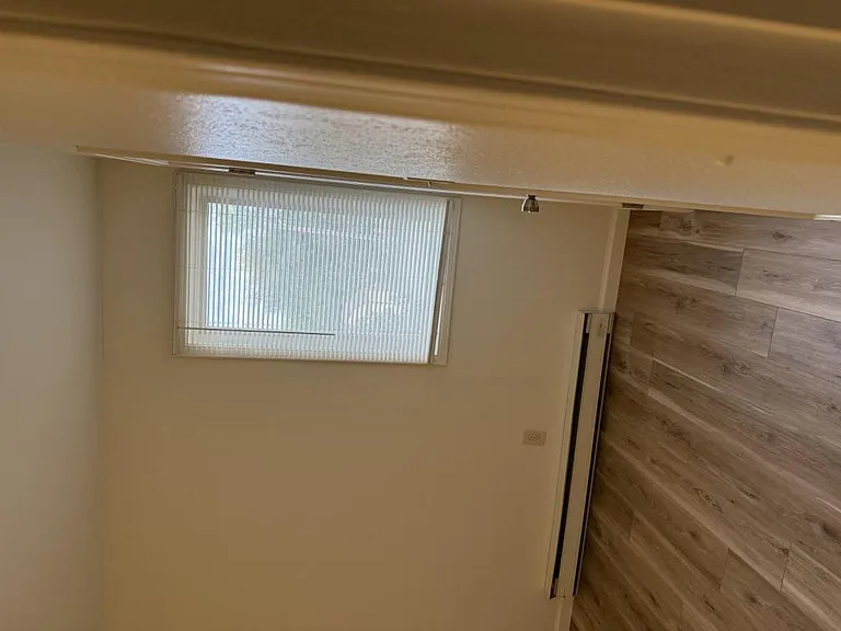 404 W Jackson St #3 — Photo 8