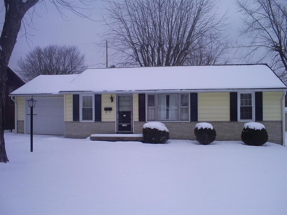 1st image of 1332 S Massachusetts Ave
