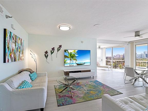 4th image of 5501 Heron Point Dr APT 902
