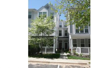 19527 Caravan Dr, Germantown, MD 20874