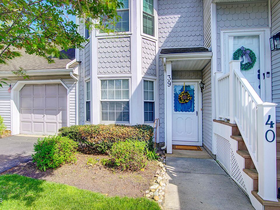 1st image of 39 Poplar Place