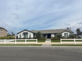 2551 Stetson Dr