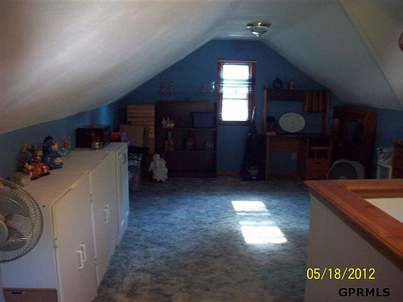 4th image of 816 A St