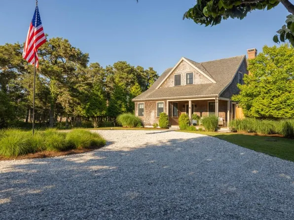 14 Field Ave, Nantucket, MA 02554