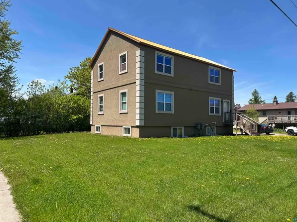 504 38th Ave E, Superior, WI 54880