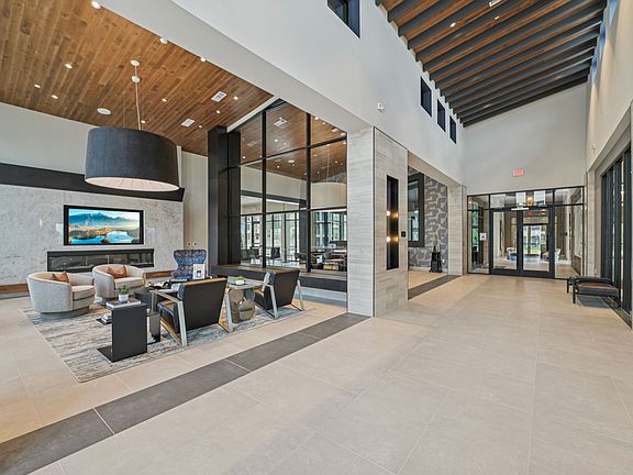 3rd image of 902 Town Center Blvd #2208