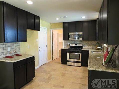 5th image of 13940 Lillard Ln