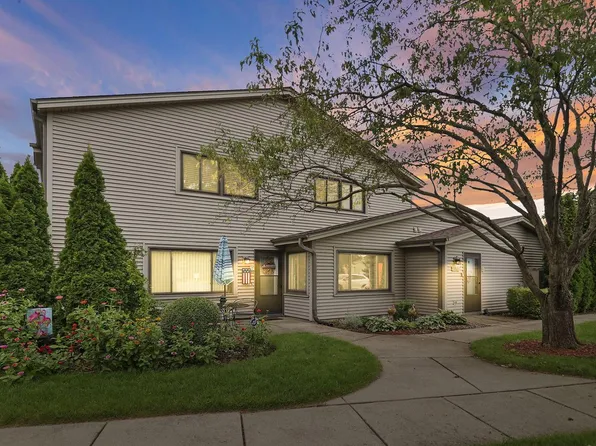 1000 Prairie DRIVE #8U, Mount Pleasant, WI 53406