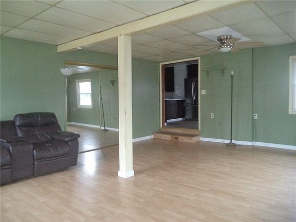 4th image of 4328 S Foltz St