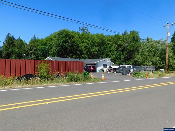 3rd image of 28373 SE Stone Rd