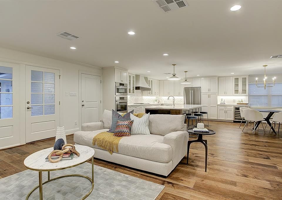 1st image of 5411 Manor Creek Ln