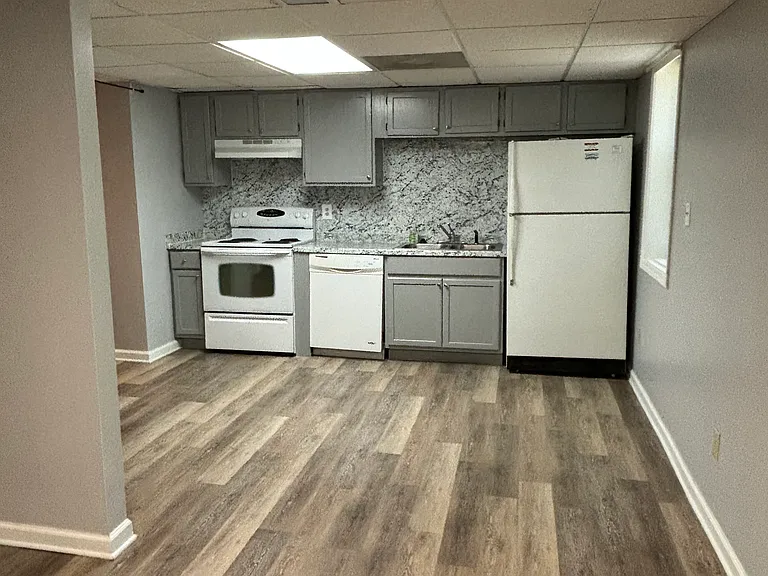 293 Etheridge Rd #B — Photo 4