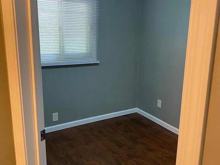 3938 Rosemount Rd — Photo 14