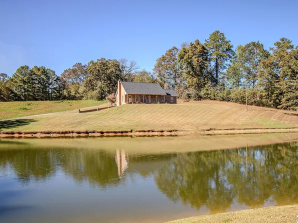 193 Brown St, Heflin, AL 36264