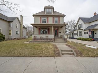 1720 N 7th St, Sheboygan Fls, WI 53081