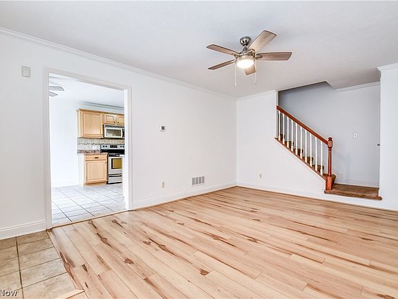 3rd image of 5542 Bretton Ct #A