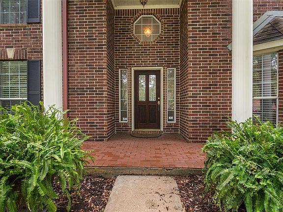 Grand entrance!