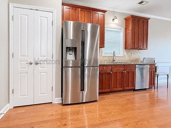 5th image of 3190 Warbler Way