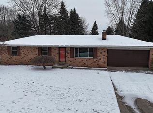 2599 E Robby Dr, Warsaw, IN 46580