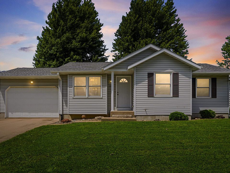 1st image of 405 2nd Ave NW