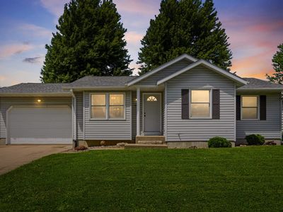 405 2nd Ave NW, Farley, IA, 52046