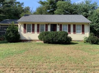 12124 Robertson St, Chester, VA 23831