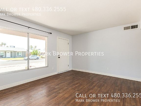 2nd image of 2058 W Dartmouth St