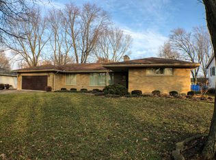 266 Vine St, Manteno, IL 60950