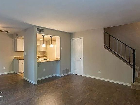 3rd image of 4207 N 81st St