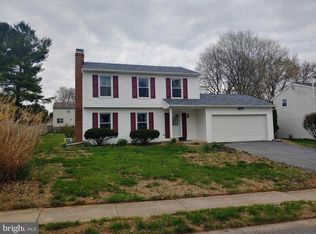 437 Ashford Dr, Lancaster, PA 17601
