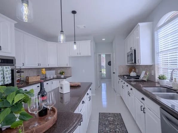 20131 Forest Dr, Spring, TX 77388