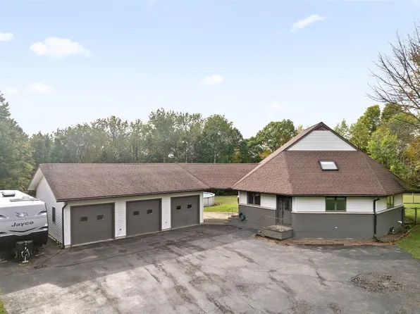 372 Powers Rd, Binghamton, NY 13903