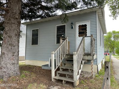 1023 4th Ave N, Grand Forks, ND, 58203