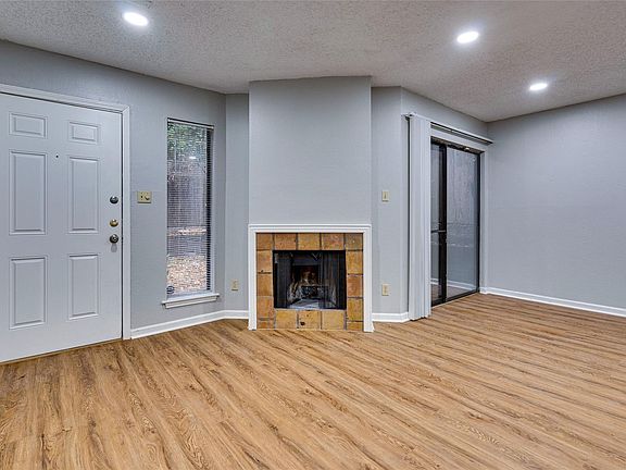 5th image of 1808 Rio Grande St APT 6