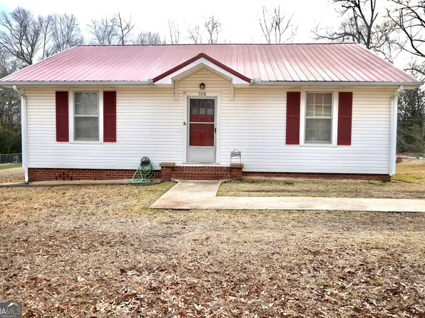 308 Combs St, Valley, AL 36854