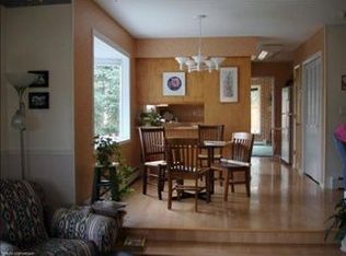 7730 Hennings Way, Anchorage, AK 99504