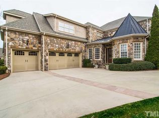 3820 Glen Iris Ln, Raleigh, NC 27612