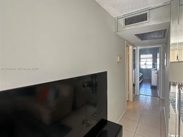 3043 Exeter E, Boca Raton, FL 33434