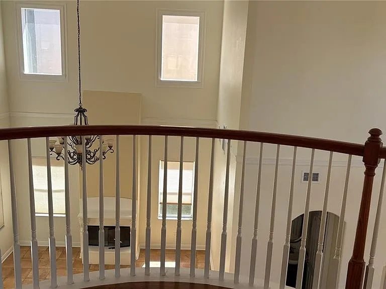 10547 Martinique Isle Dr — Photo 13