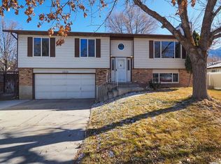 8891 S Northforty Rd, Sandy, UT 84093