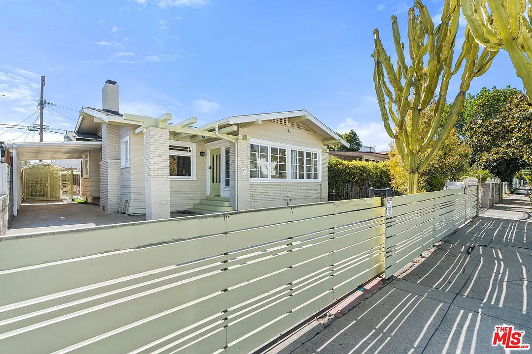 4 bed, 2.0 bath, 1610 sqft, $6,375 — Photo 4