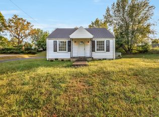 155 E Stevens St, Cookeville, TN 38501