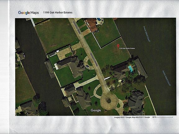 3rd image of 1199 Oak Harbor Dr