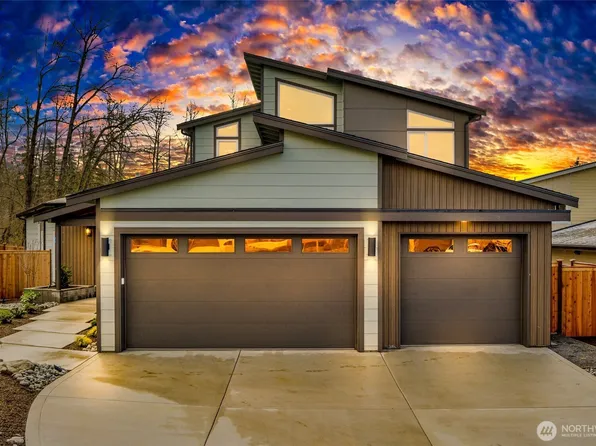 10035 NE 196th. Place, Bothell, WA 98011