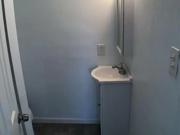 2823 Avenue K — Photo 10